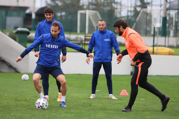 Trabzonspor, Galatasaray maçı hazırlıklarına başladı