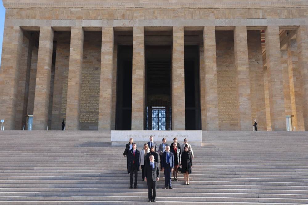 AB Büyükelçisi Ossowski, Anıtkabir'i ziyaret etti