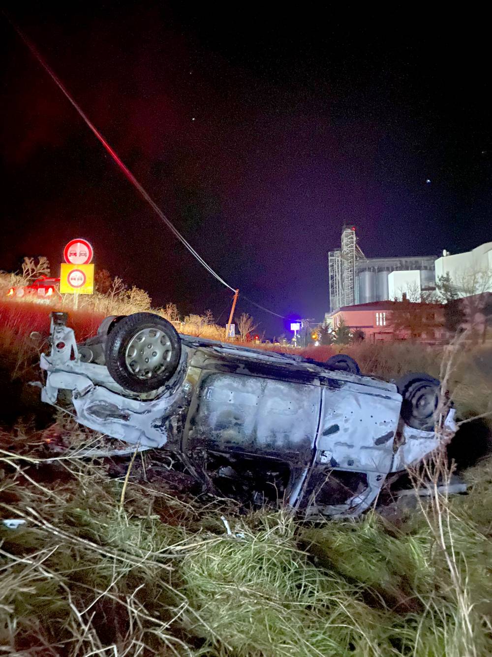 Kazada otomobilden fırlayan sürücü hayatını kaybetti