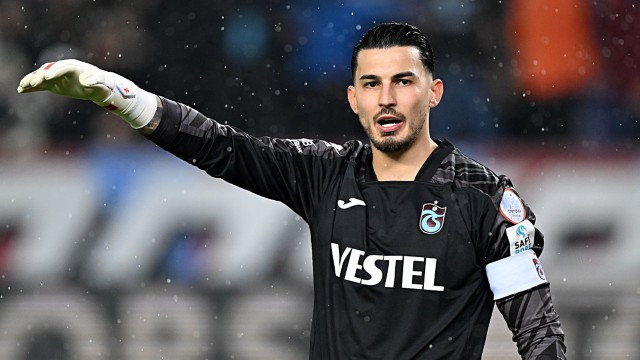Al-Ettifaq, Trabzonspor'un milli kalecisi Uğurcan Çakır'a talip oldu
