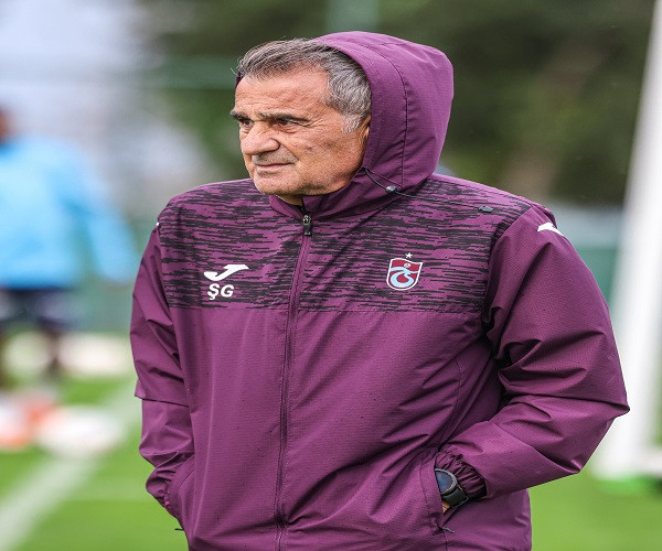 ŞENOL GÜNEŞ OYUNCULARLA ALAKALI RAPOR HAZIRLIYOR