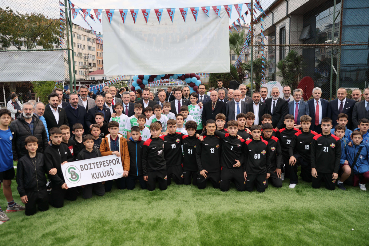 Trabzon ASKF Futbol Sahası’nın zemini yenilenerek hizmete açıldı