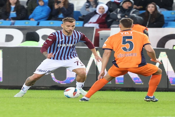 Trabzonspor'un Fatih Tekke ile Rams Başakşehir deplasmanı ilk 11'i