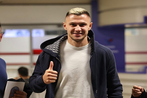 Trabzonspor'un yeni transferi Oleksandr Zubkov Trabzon'a geldi