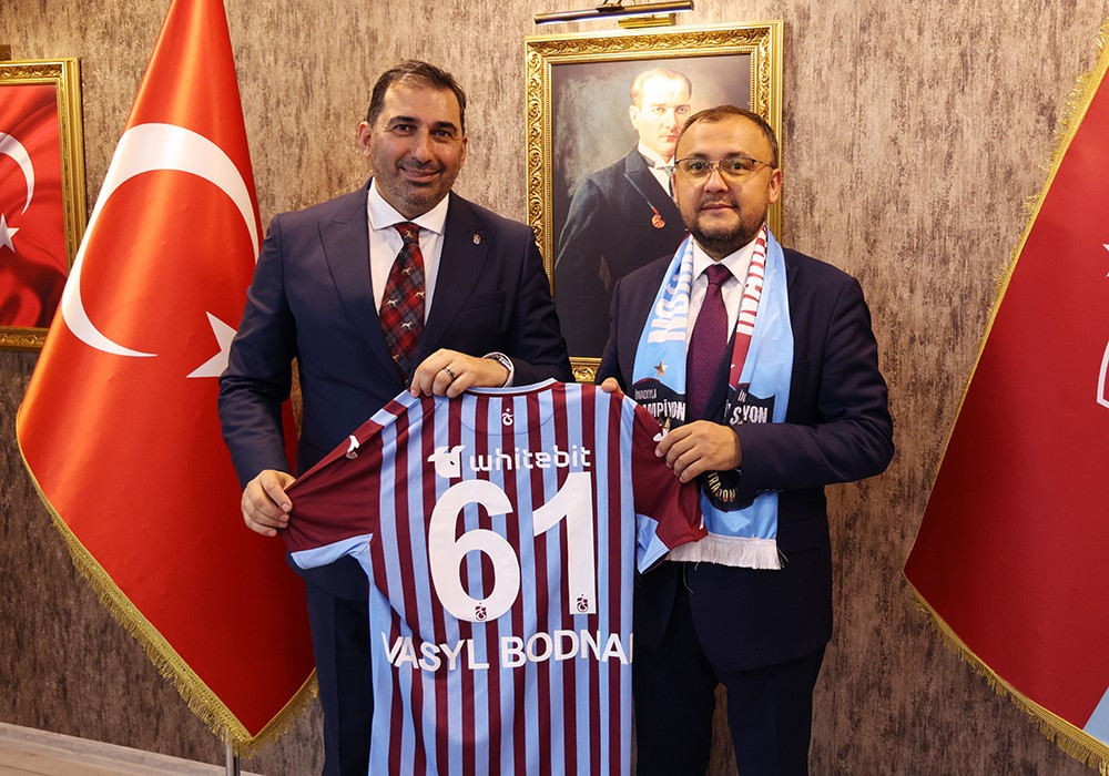 Ukrayna Büyükelçisi Bodnar Trabzonspor kulübünü ziyaret etti